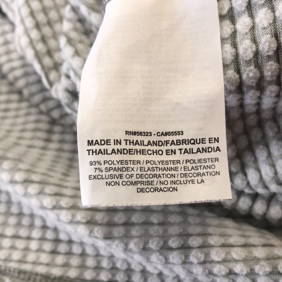 Nike Element Half Zip Pullover - Picture 11 of 11